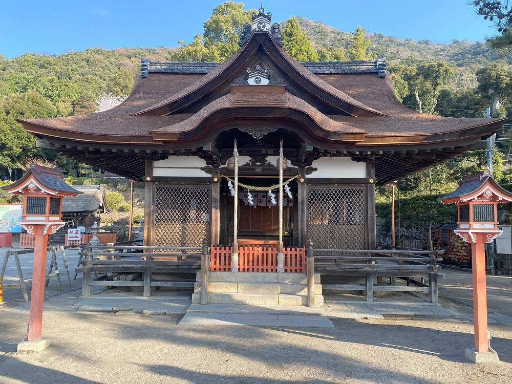 白鬚神社屋根葺き替え