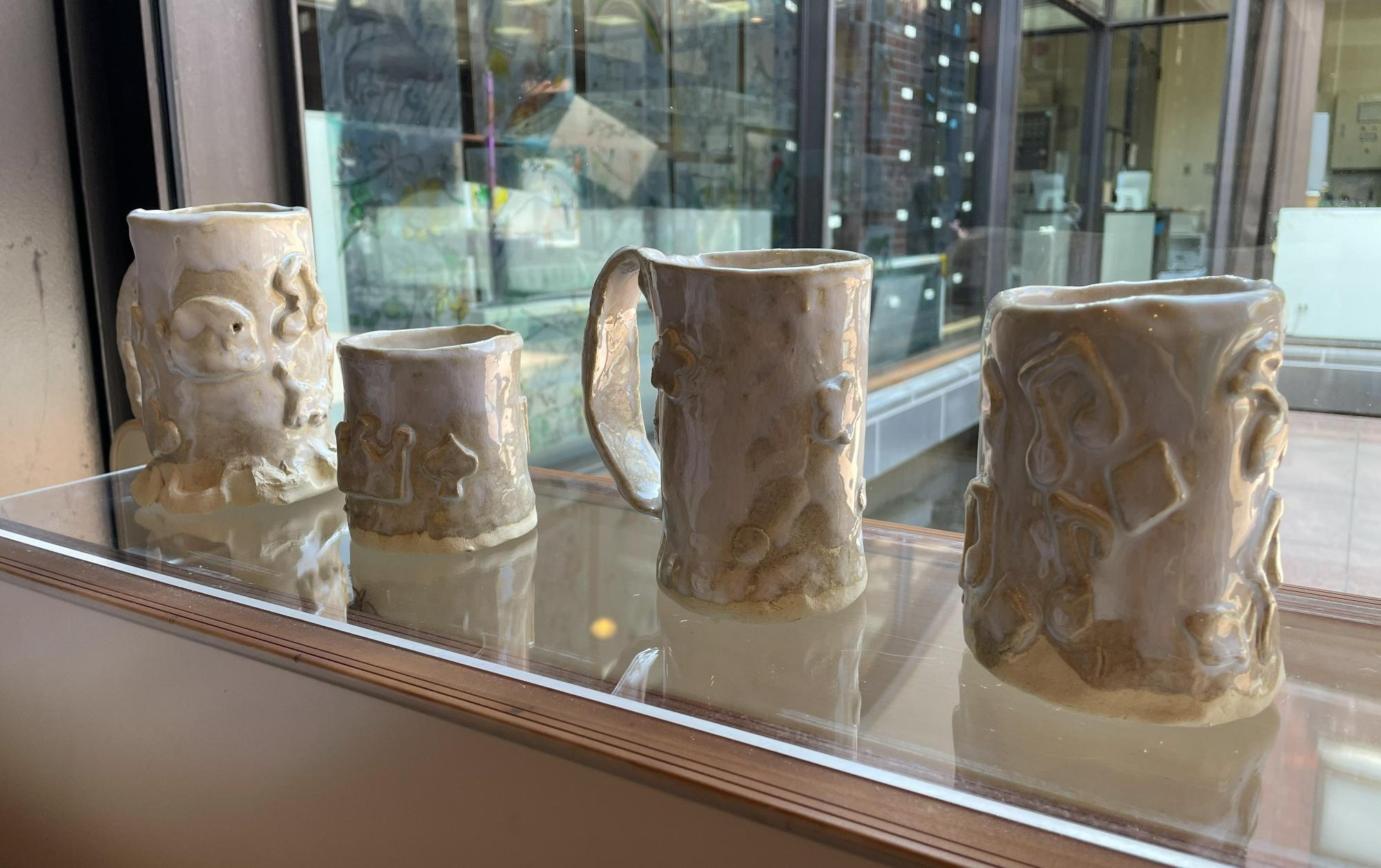 かざろう(ねんど)の展示の様子