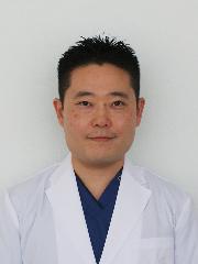 森山医師の顔写真