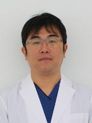 山岡医師の顔写真