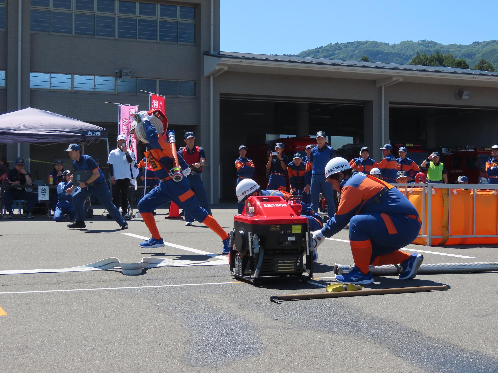 小型ポンプ操法