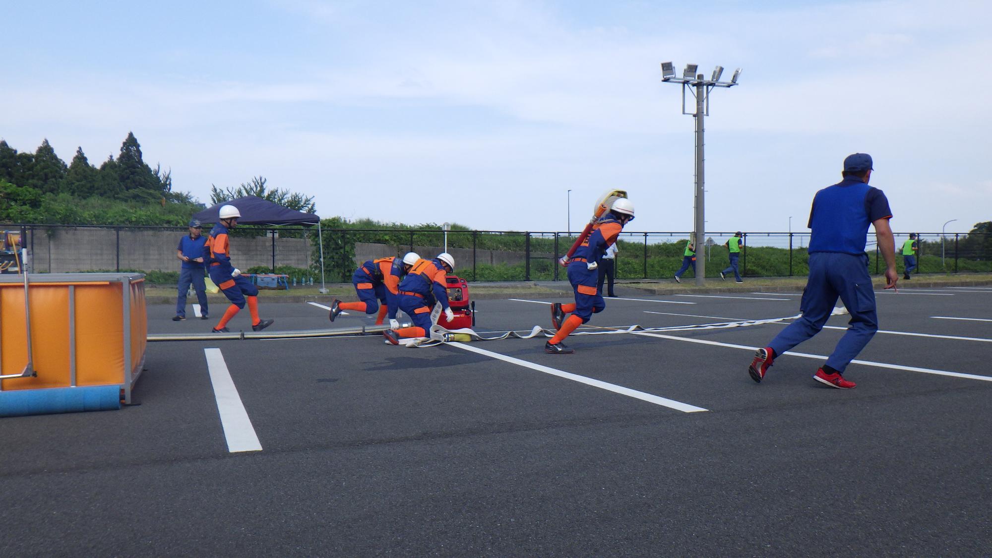 小型ポンプ操法