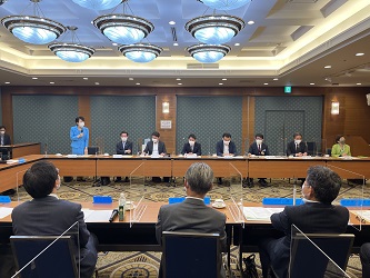 滋賀県市長会議（臨時会）および地元国会議員との意見交換会の様子